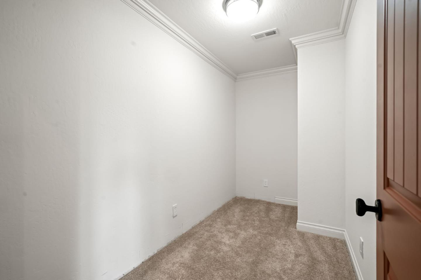 216 Bloomfield Road Burlingame, CA 94010 - Photo 32 of 44