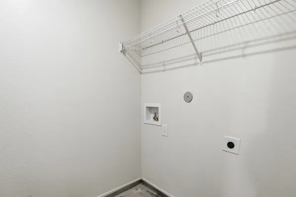 $280,000 | 300 Hyacinth Way, Jarrell, TX 76537