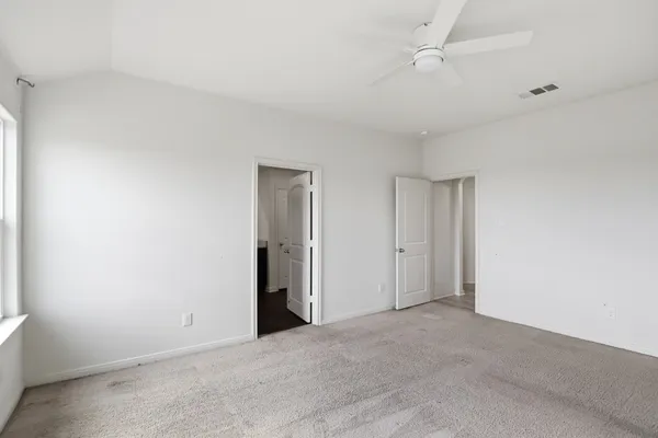 $280,000 | 300 Hyacinth Way, Jarrell, TX 76537