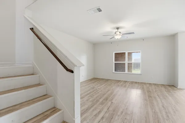 $280,000 | 300 Hyacinth Way, Jarrell, TX 76537