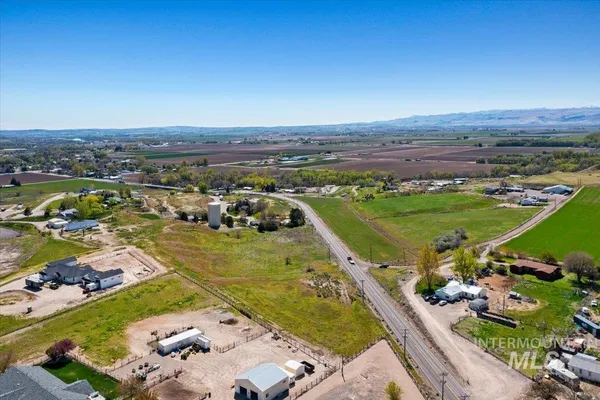 $279,000 | 19 Homedale Id 83628, Homedale, ID 83628