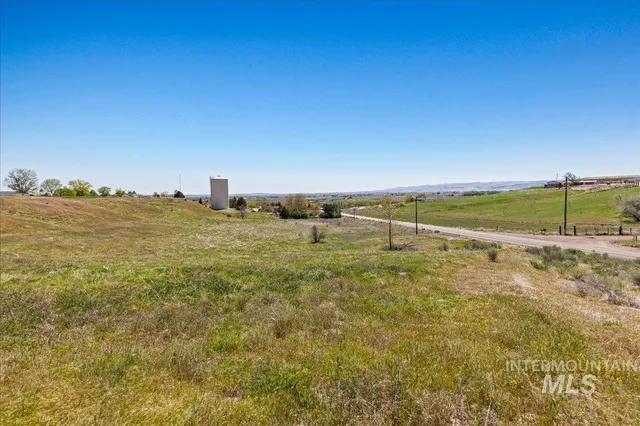 $279,000 | 19 Homedale Id 83628, Homedale, ID 83628