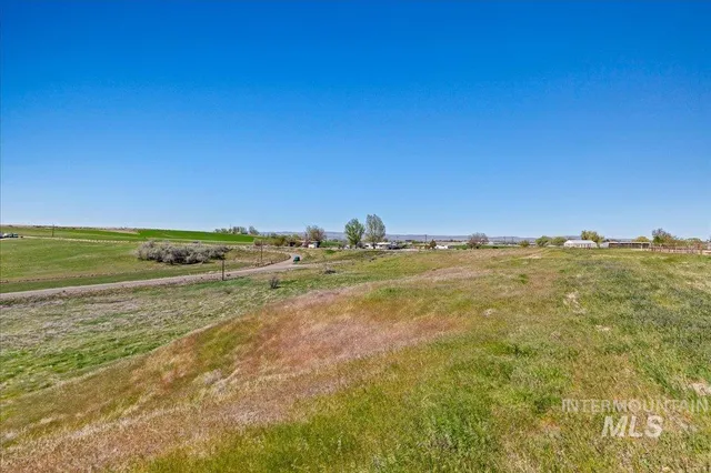 $279,000 | 19 Homedale Id 83628, Homedale, ID 83628