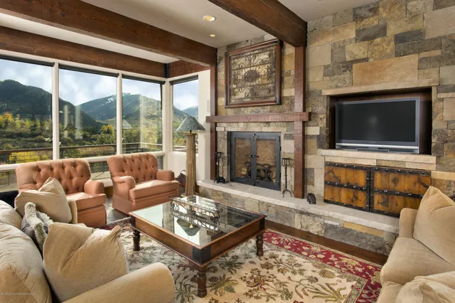 $40,000 | 185 Nighthawk Drive, Aspen, CO 81612