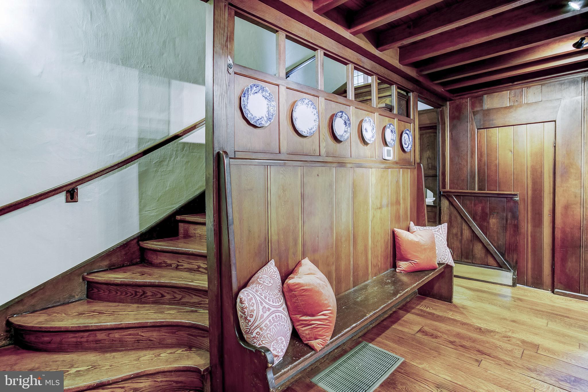 223 Chancery Road Baltimore, MD 21218 - Photo 23 of 47 Staircase