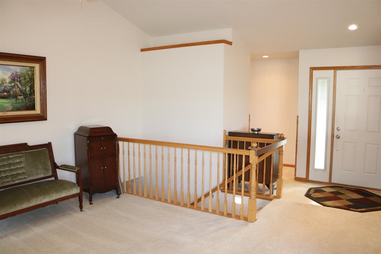3038 Peaceful Drive Riverside, IA 52327 - Photo 5 of 24 Gallery Image 5
