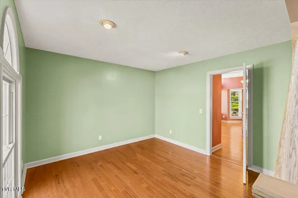 $649,900 | 1801 Bramblewood Drive, Kingsport, TN 37660
