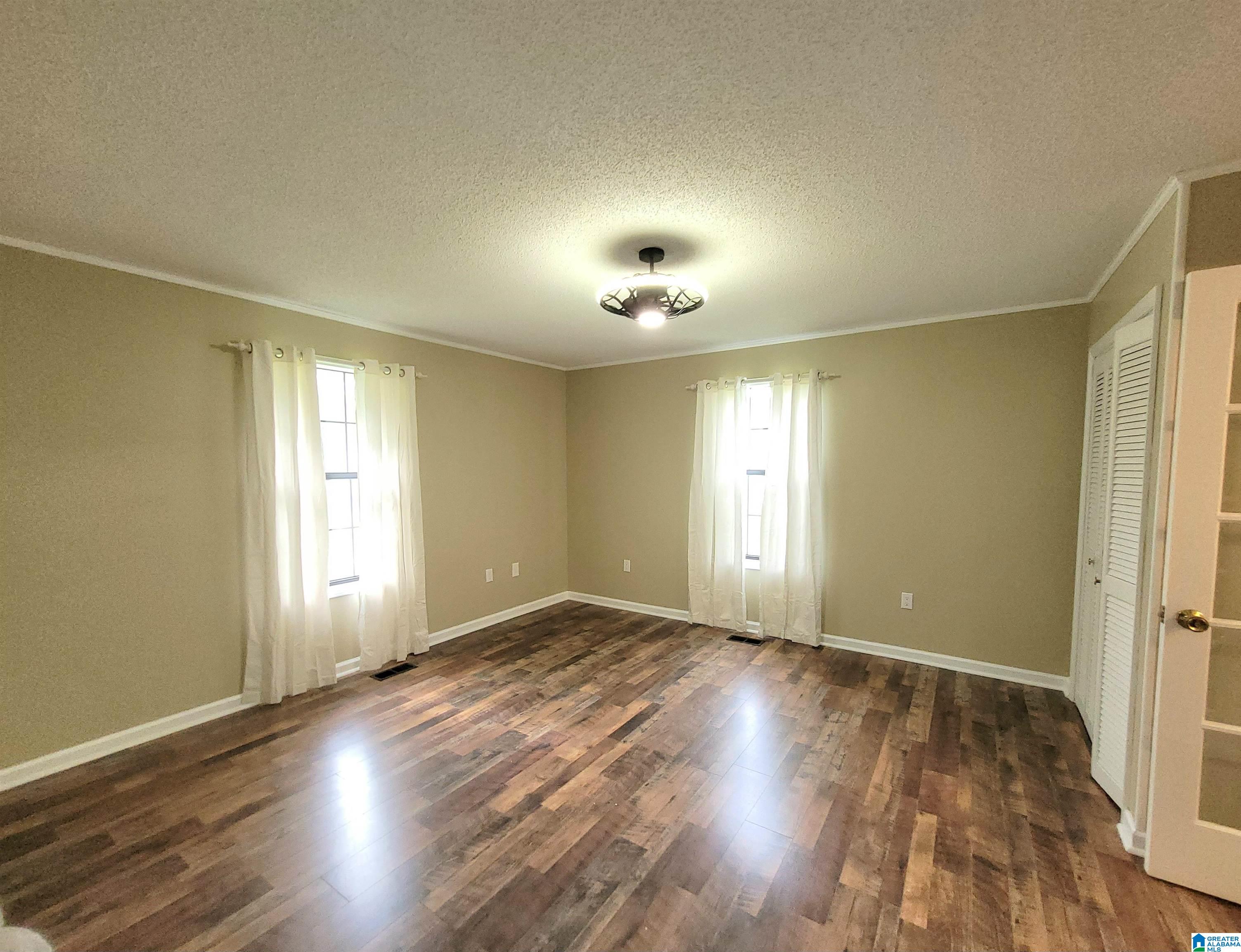 1264 Stemley Road Talladega, AL 35160 - Photo 13 of 37