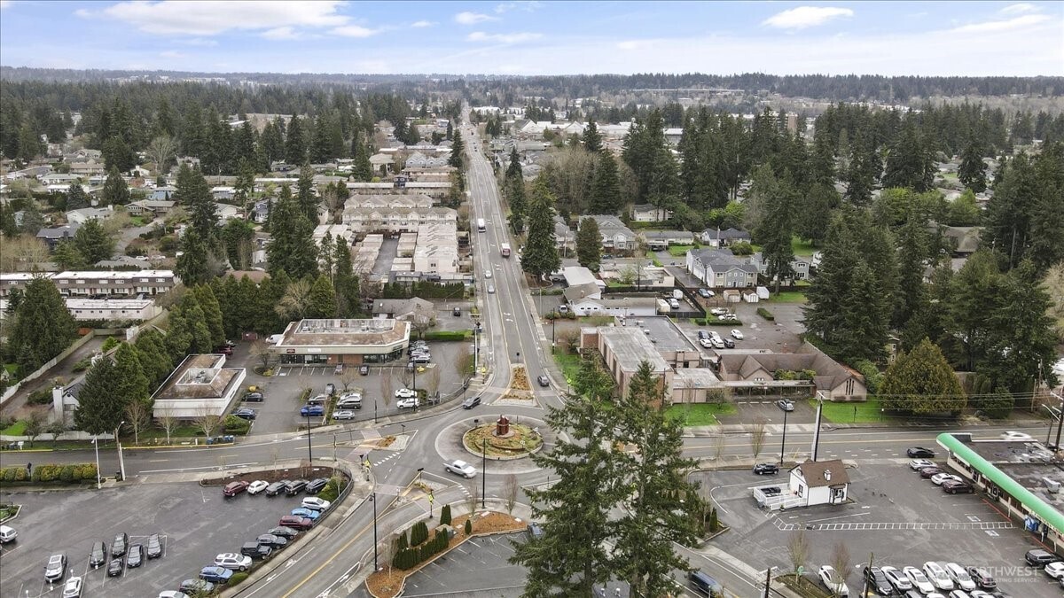 8500 Main Street, Unit F212 Edmonds, WA 98026 - Photo 34 of 38