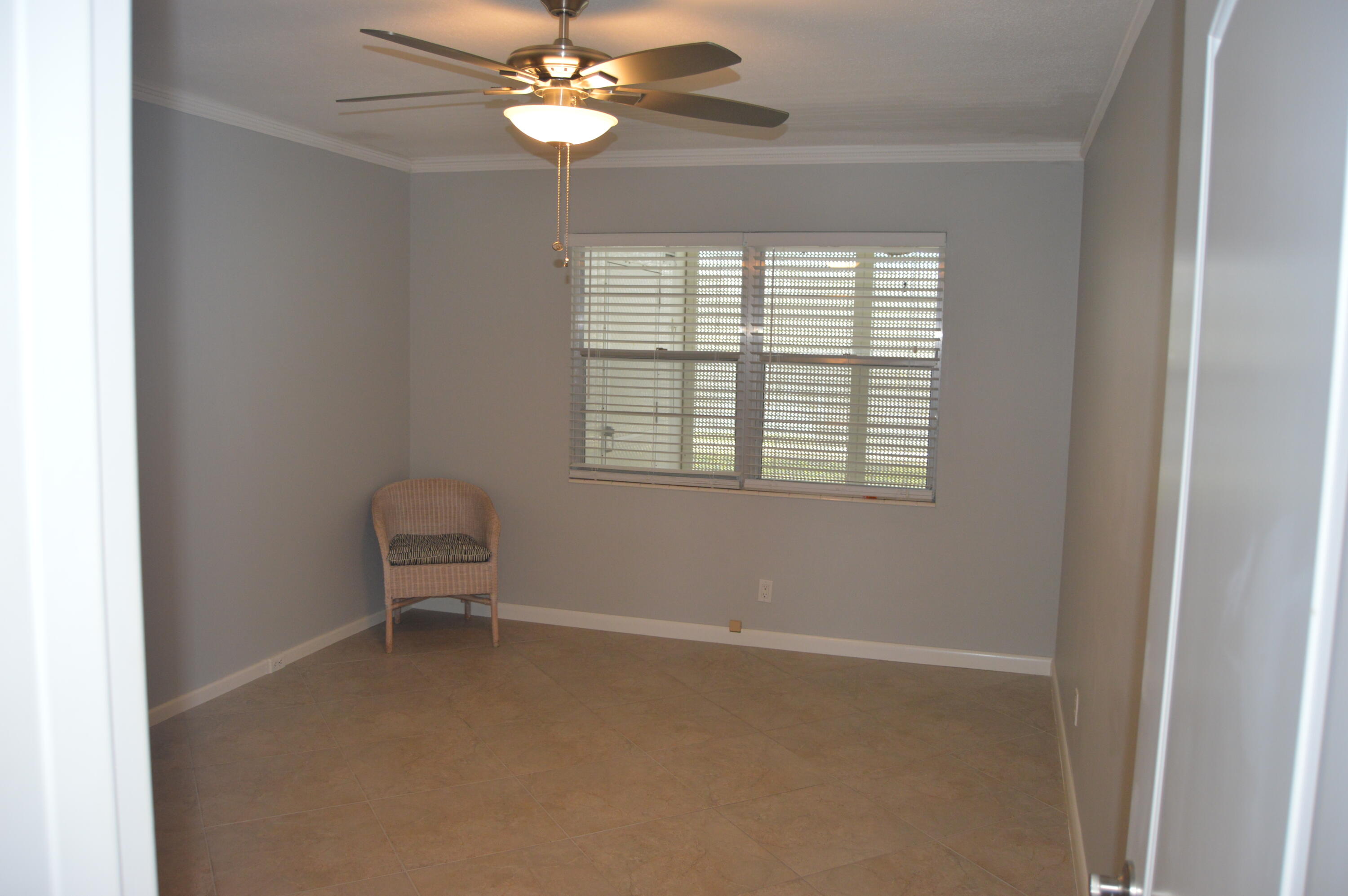 1027 Exeter, Unit 1027 Boca Raton, FL 33434 - Photo 19 of 37 DSC_0027