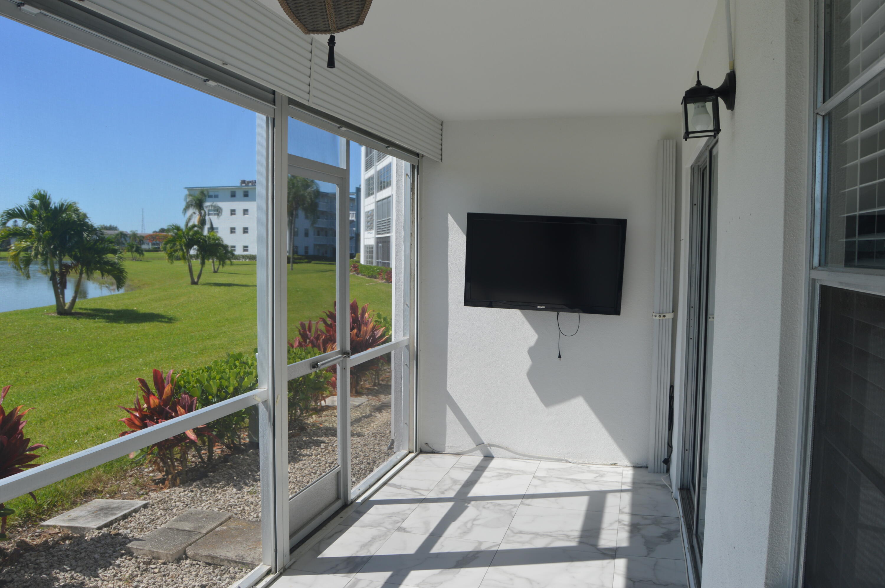 1027 Exeter, Unit 1027 Boca Raton, FL 33434 - Photo 25 of 37 DSC_0033