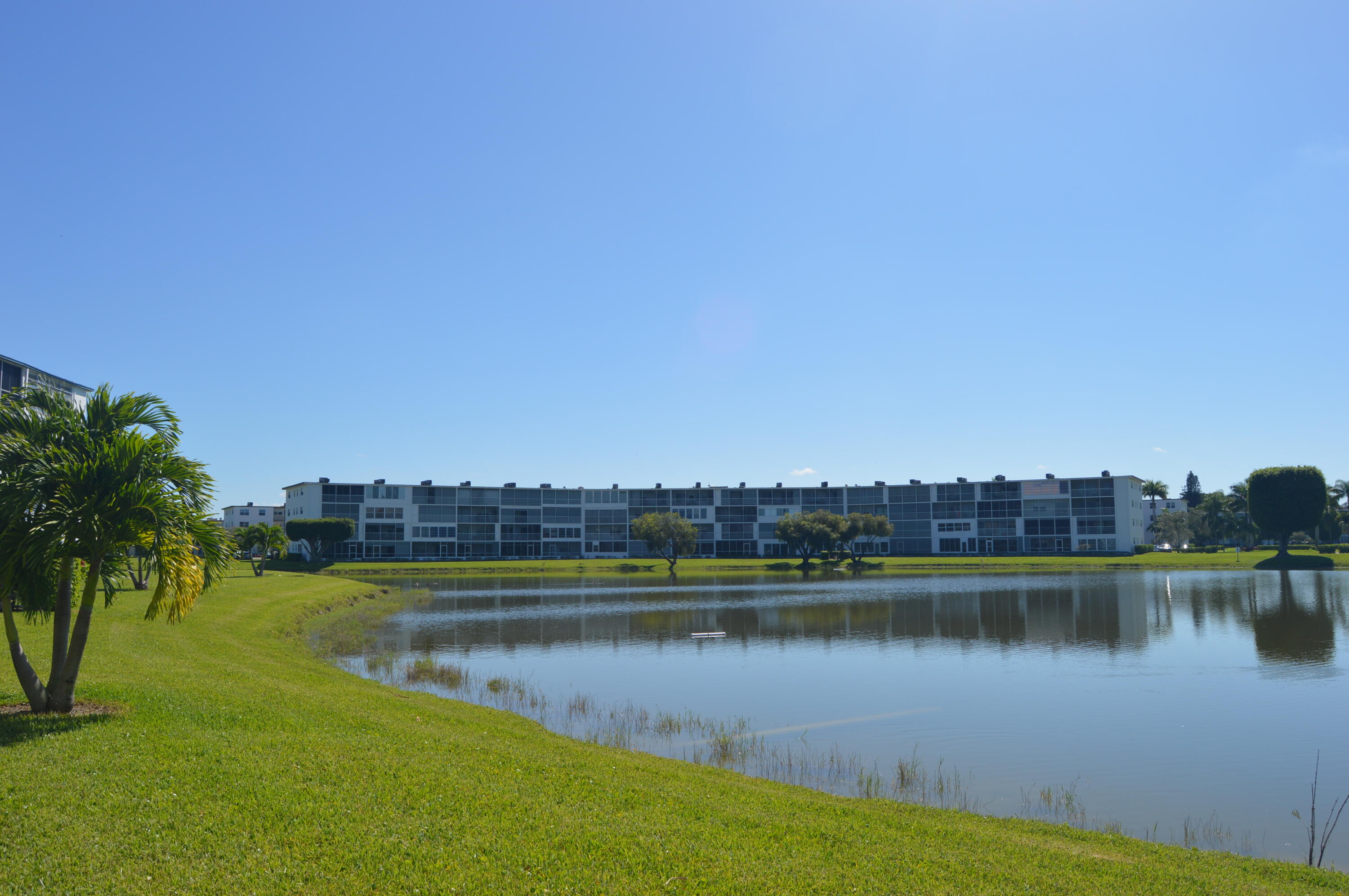 1027 Exeter, Unit 1027 Boca Raton, FL 33434 - Photo 32 of 37 DSC_0039