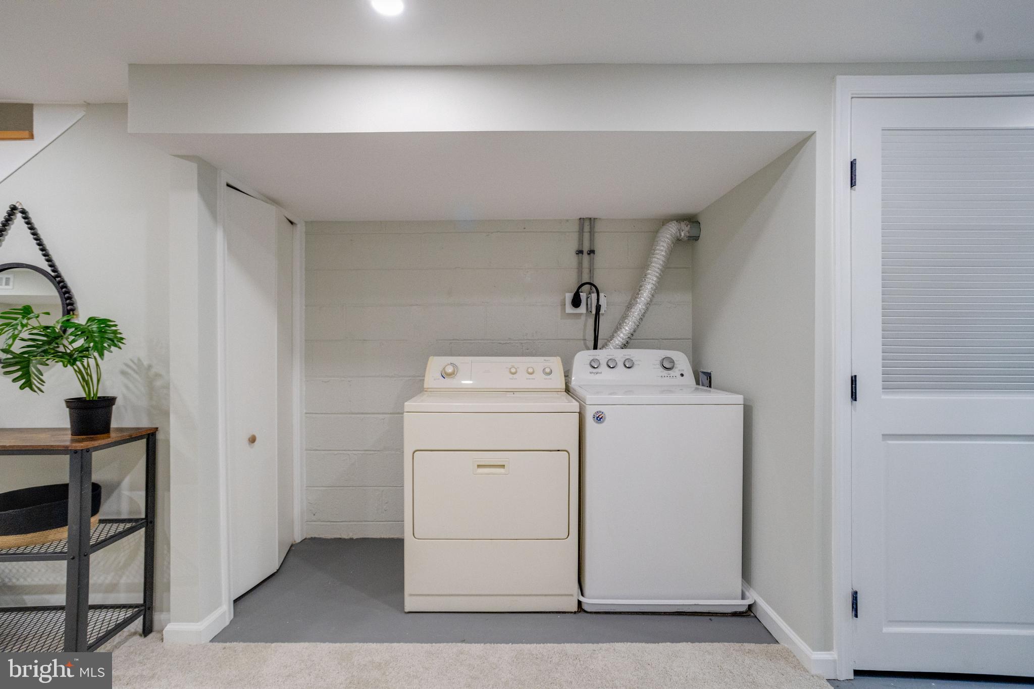 4806 Greencrest Road Baltimore, MD 21206 - Photo 44 of 57