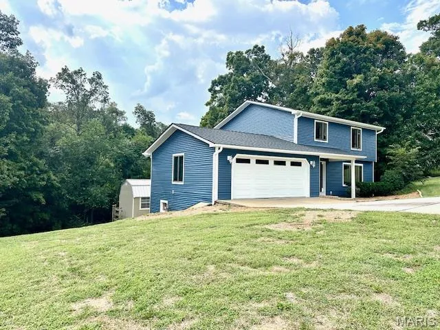 $287,300 | 1120 Lakewood Drive, Jackson, MO 63755