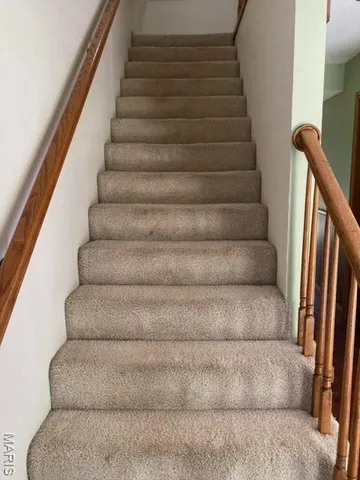 $287,300 | 1120 Lakewood Drive, Jackson, MO 63755