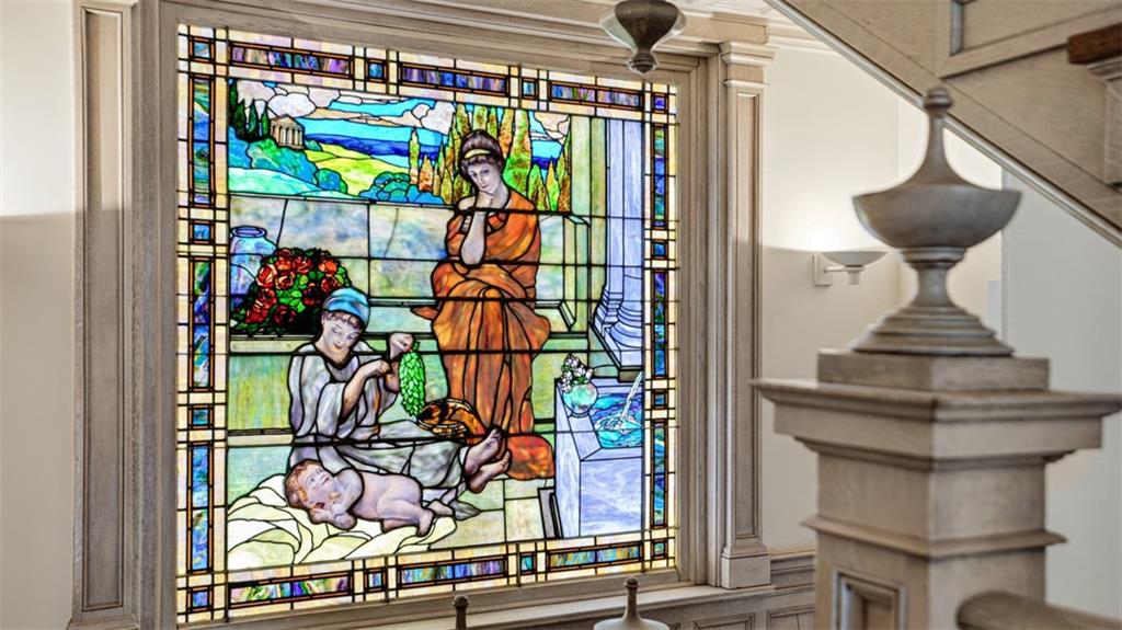 5435 Dunmoyle Street Pittsburgh, PA 15232 - Photo 24 of 50 STAIRCASE STAINED GLASS