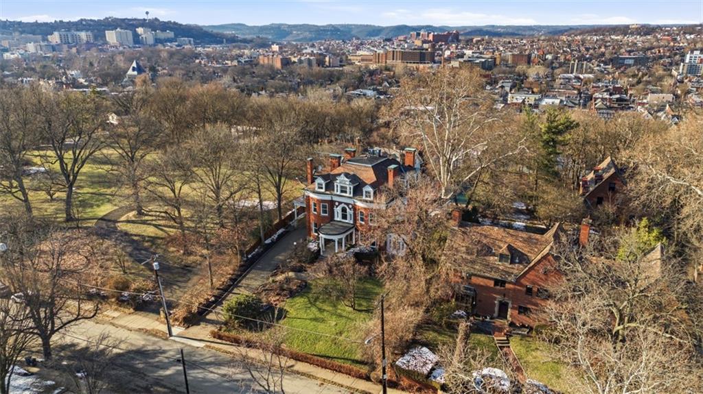 5435 Dunmoyle Street Pittsburgh, PA 15232 - Photo 4 of 50 AERIAL VIEW