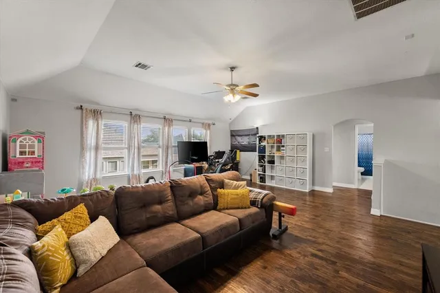 $350,000 | 12013 Rowsley Lane, Burleson, TX 76028