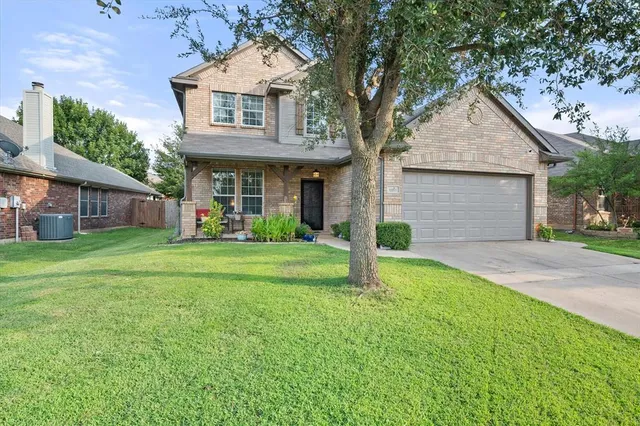 $350,000 | 12013 Rowsley Lane, Burleson, TX 76028