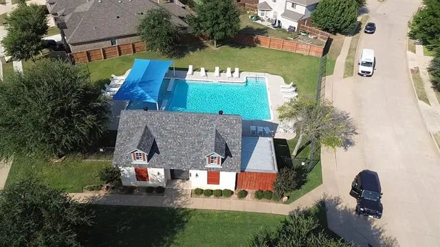 $349,900 | 12013 Rowsley Lane, Burleson, TX 76028