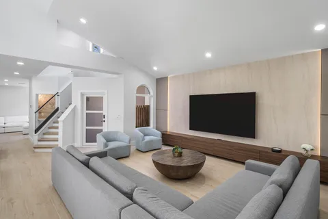 $949,900 | 6674 Northwest 25th Avenue, Boca Raton, FL 33496