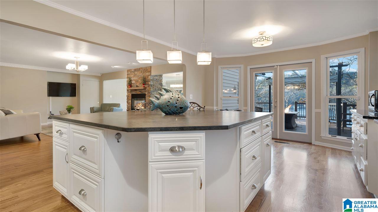 8188 Cedar Mountain Road Pinson, AL 35126 - Photo 13 of 50