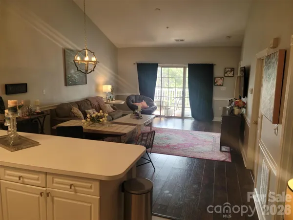 $220,000 | 8633 Coralbell Lane, Charlotte, NC 28213