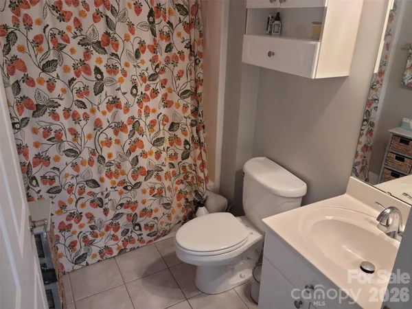 $220,000 | 8633 Coralbell Lane, Charlotte, NC 28213