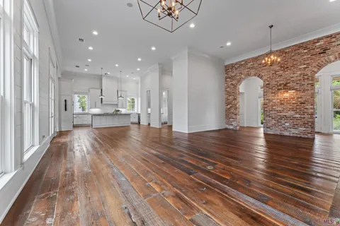 $1,295,000 | 7209 Joliet Avenue, Baton Rouge, LA 70806