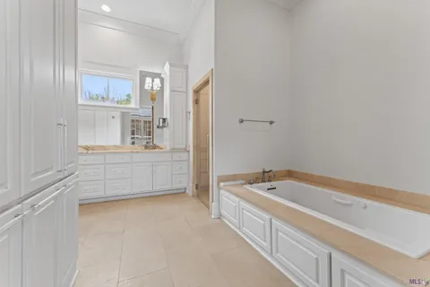 $1,295,000 | 7209 Joliet Avenue, Baton Rouge, LA 70806