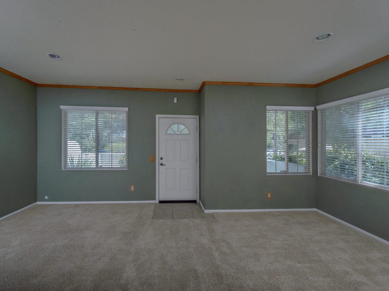 4058 Craven Road, Unit 51 Oceanside, CA 92057 - Photo 4 of 14