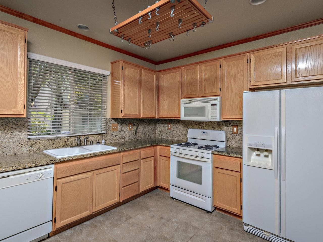 4058 Craven Road, Unit 51 Oceanside, CA 92057 - Photo 6 of 14