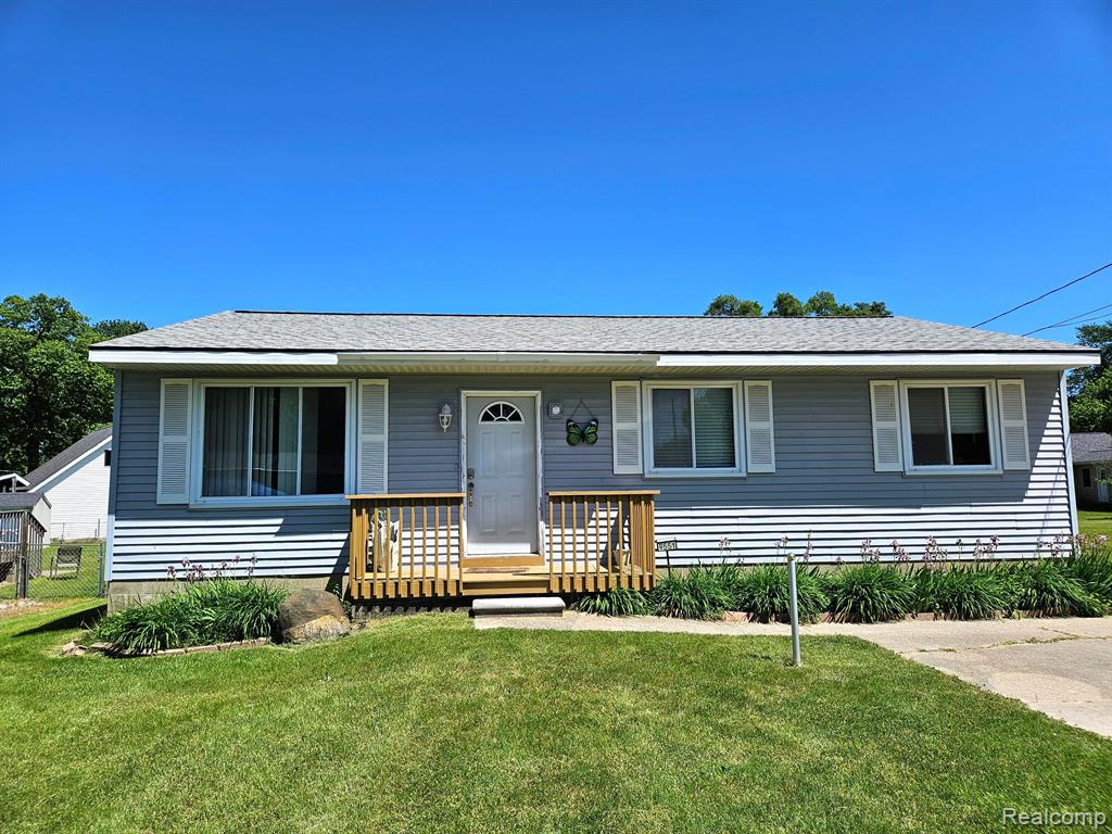 9551 Kress Road Pinckney, MI 48169 - Photo 6 of 34