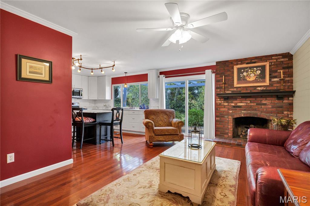 1009 Summer Tree Drive Ballwin, MO 63011 - Photo 7 of 27