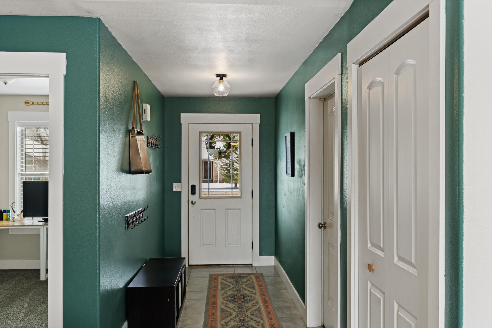 612 Heather Lane Ranchester, WY 82839 - Photo 12 of 45 Entry and Front Door