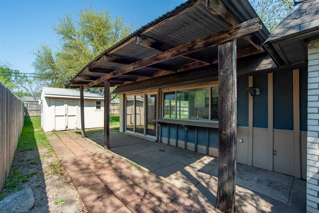 1025 Terrace Trail Carrollton, TX 75006 - Photo 14 of 16