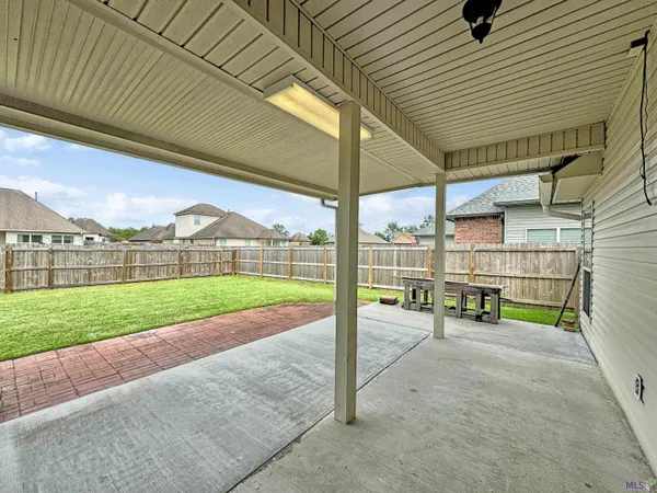 $2,650 | 20357 Chaumont Avenue, Baton Rouge, LA 70817