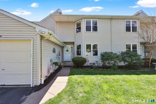 $285,000 | 10 Thistle Way, Unit C, East Windsor, CT 06016