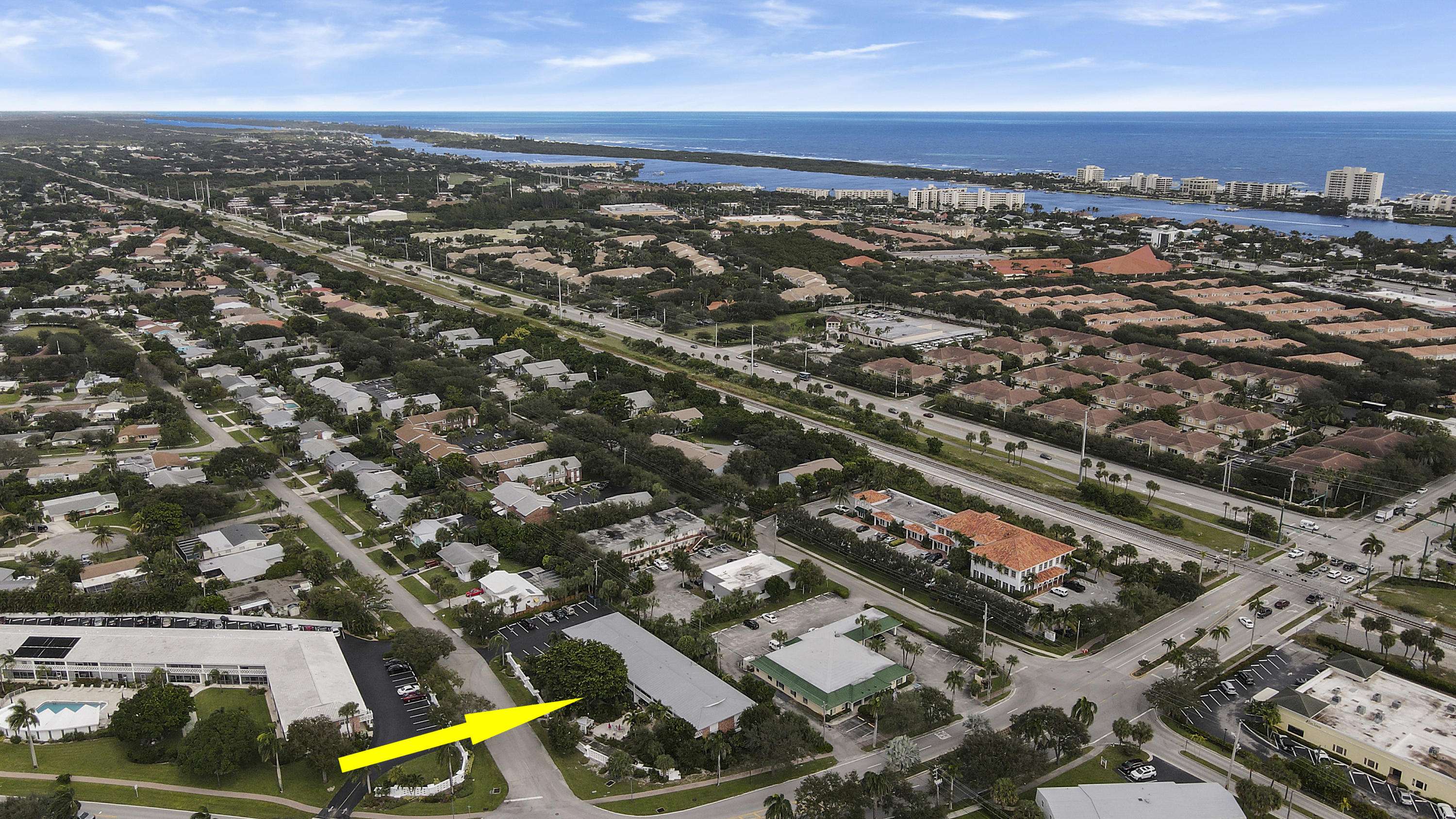 91 Willow Road, Unit 105 Tequesta, FL 33469 - Photo 3 of 24 Aerials-20