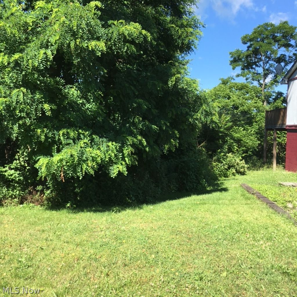 1893 St Johns Road Follansbee, WV 26037 - Photo 26 of 27 Gallery Image 26