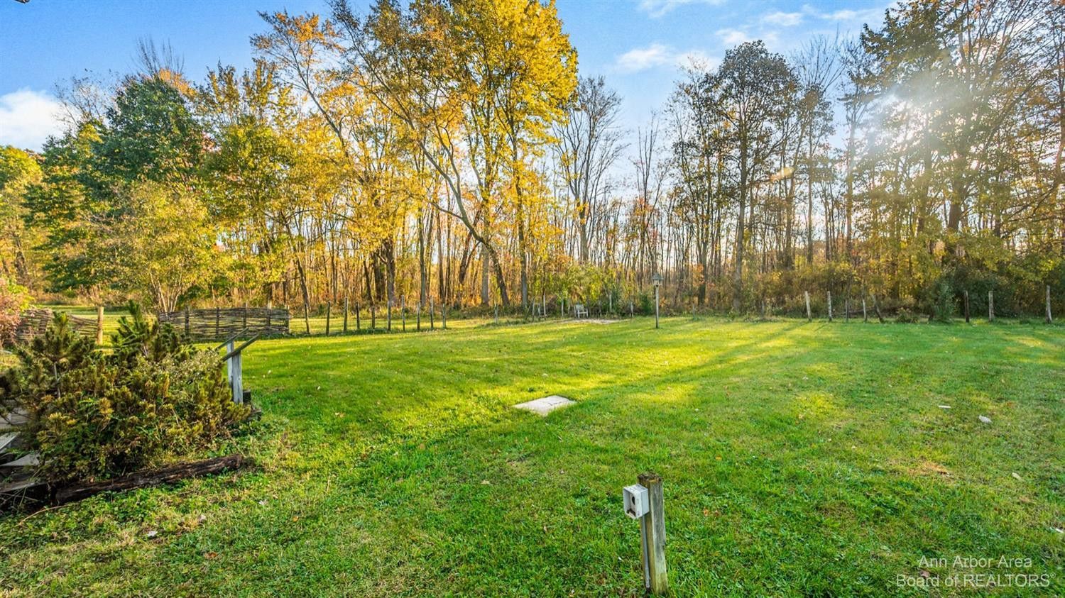 401 Jennings Road Whitmore Lake, MI 48189 - Photo 7 of 55 Photo 7