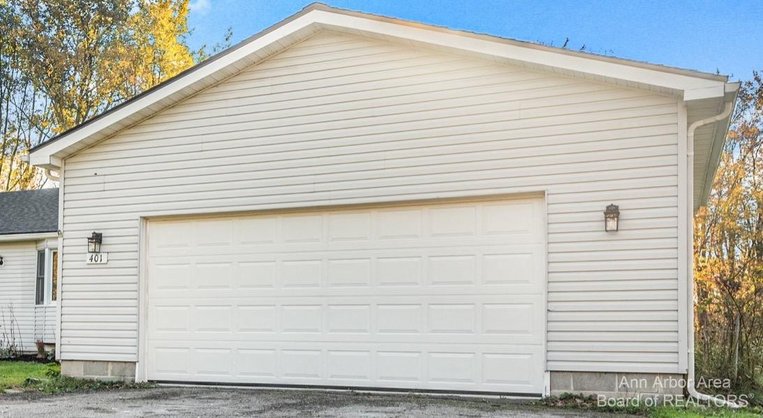 401 Jennings Road Whitmore Lake, MI 48189 - Photo 8 of 55 Photo 8