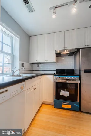 $2,595 | 1713 North Troy Street, Unit 387, Arlington, VA 22201