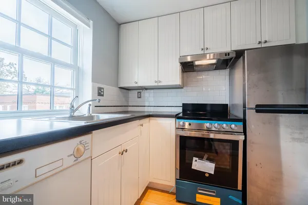 $2,595 | 1713 North Troy Street, Unit 387, Arlington, VA 22201