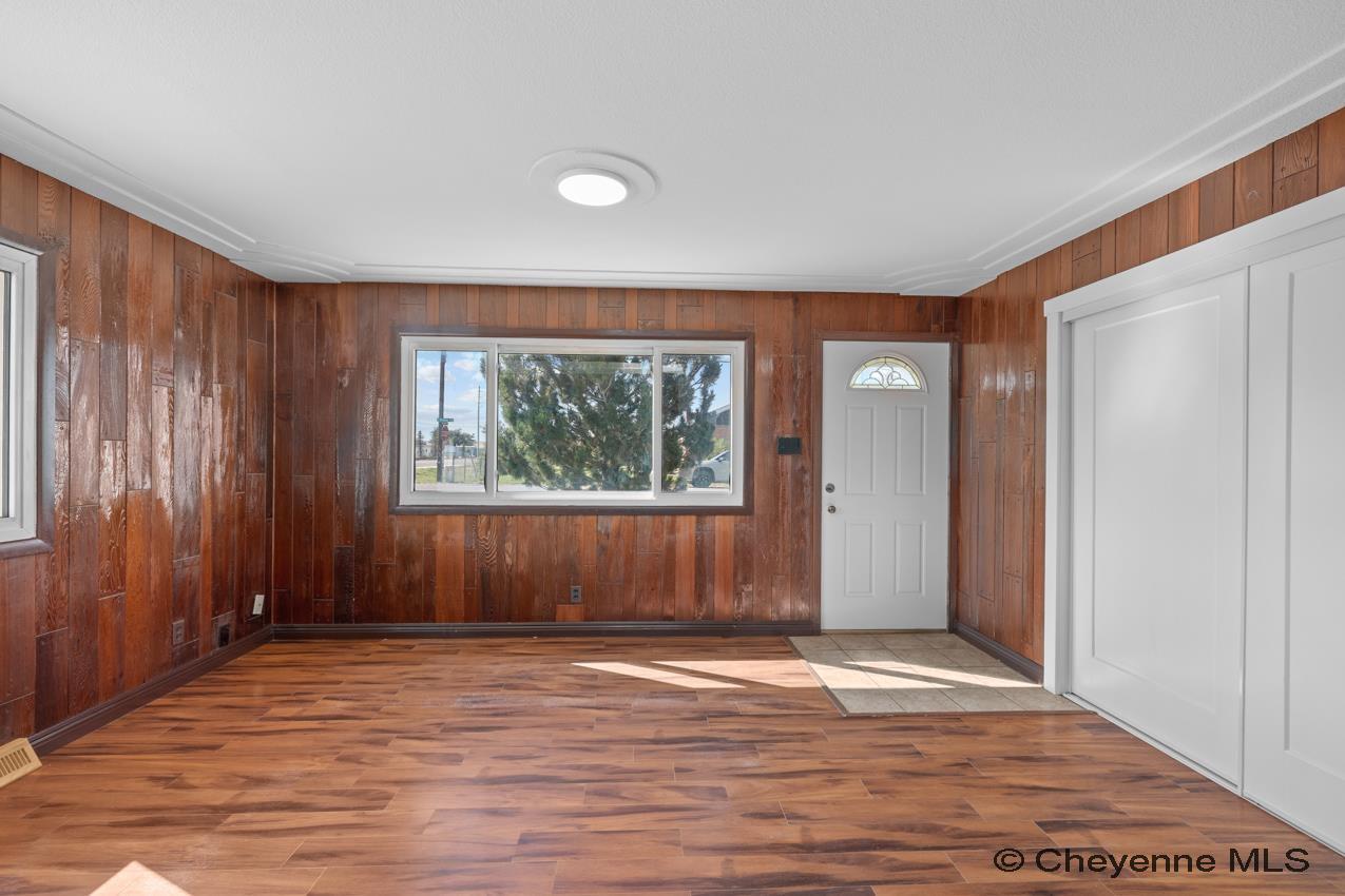 824 East Prosser Road Cheyenne, WY 82007 - Photo 7 of 34 Gallery Image 7