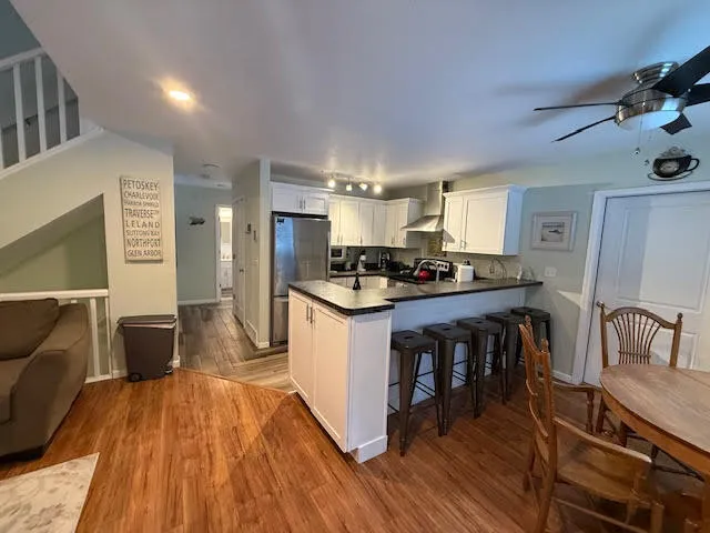 $624,900 | 7500 Nine Mile Point Drive, Charlevoix, MI 49720