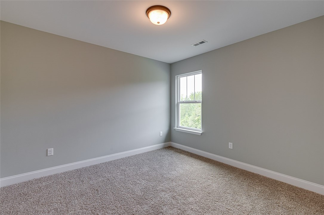 244 Inlet Pointe Drive Anderson, SC 29625 - Photo 29 of 39