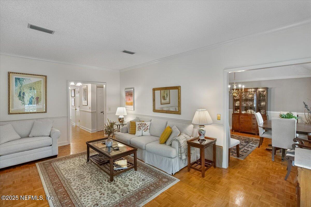10754 Scott Mill Road, Unit 7 Jacksonville, FL 32223 - Photo 8 of 26 09-10754 Scott Mill Rd (10)