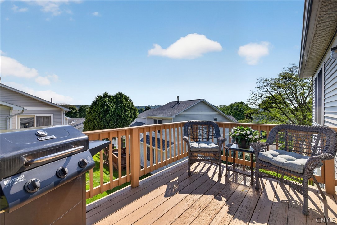 183 Timber Wolf Circle Geddes, NY 13209 - Photo 17 of 38