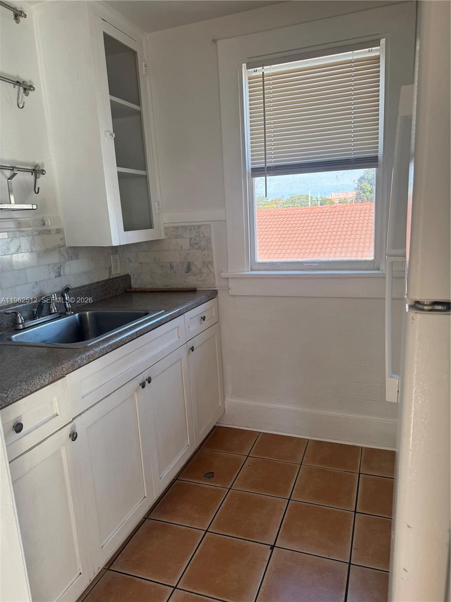 2811 Southwest 4th Street, Unit 2 Miami, FL 33135 - Photo 5 of 8